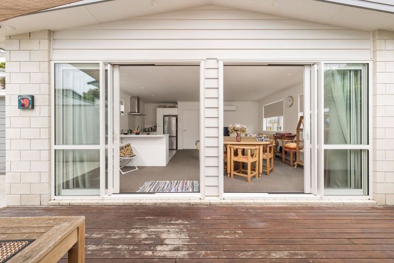 Photo of property in 29b Percy Road, Papamoa Beach, Papamoa, 3118