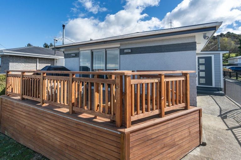 Photo of property in 22 Stephen Street, Halfway Bush, Dunedin, 9010