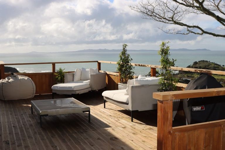 Photo of property in 26 Bay View Road, Cable Bay, 0420