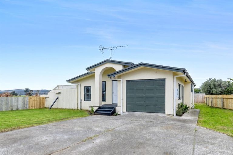 Photo of property in 31f Springs Road, Parakai, 0830
