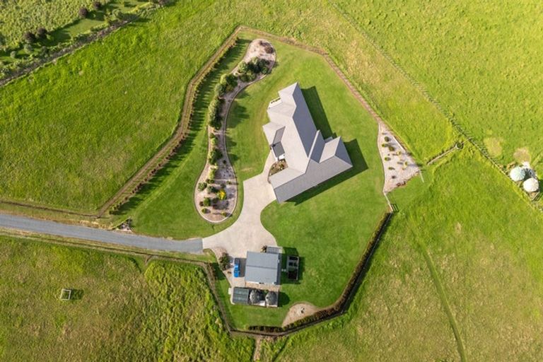 Photo of property in 15 Magnolia Tree Way, Kerikeri, 0294