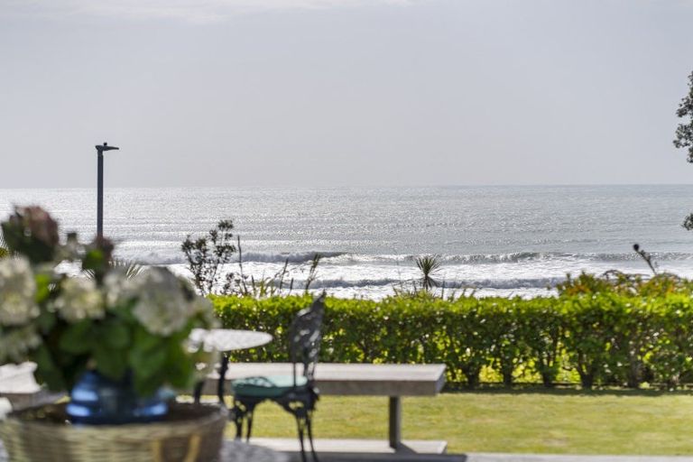 Photo of property in 13 Shearer Drive, Oakura, 4314