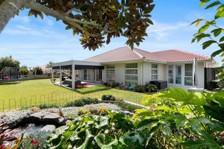Photo of property in 2 Gleneagles Drive, Aongatete, Katikati, 3178