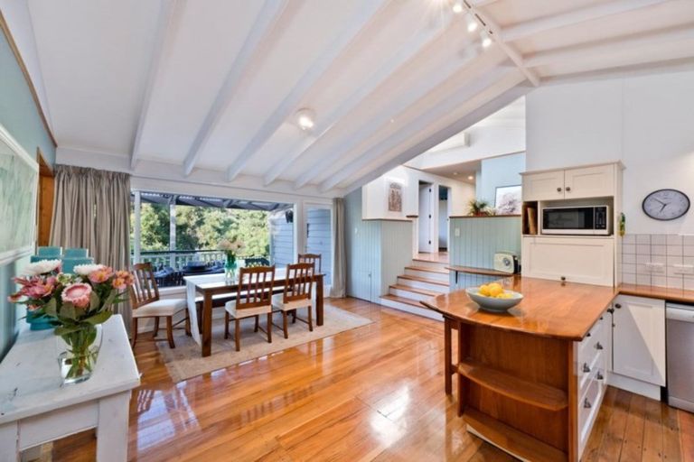 Photo of property in 7 Te Papau Crescent, Diamond Harbour, 8972