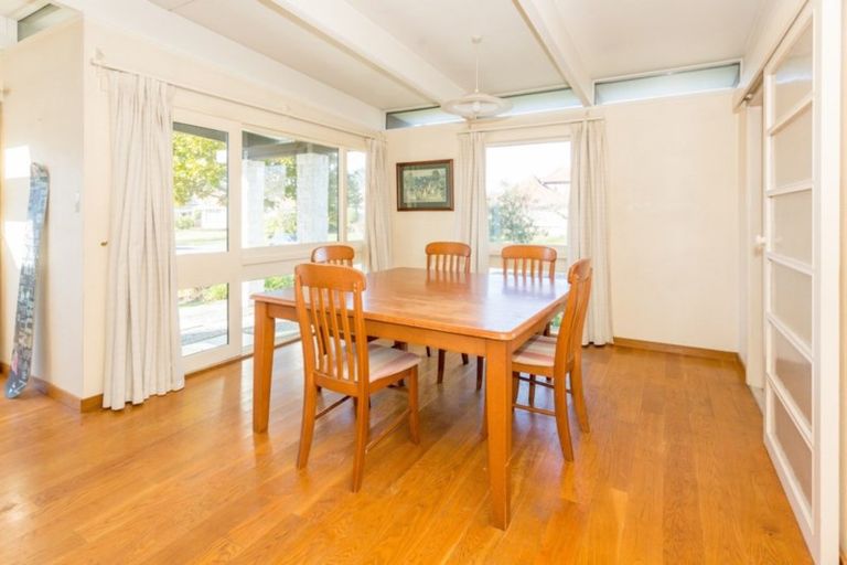 Photo of property in 20 Strathean Avenue, Avonhead, Christchurch, 8042