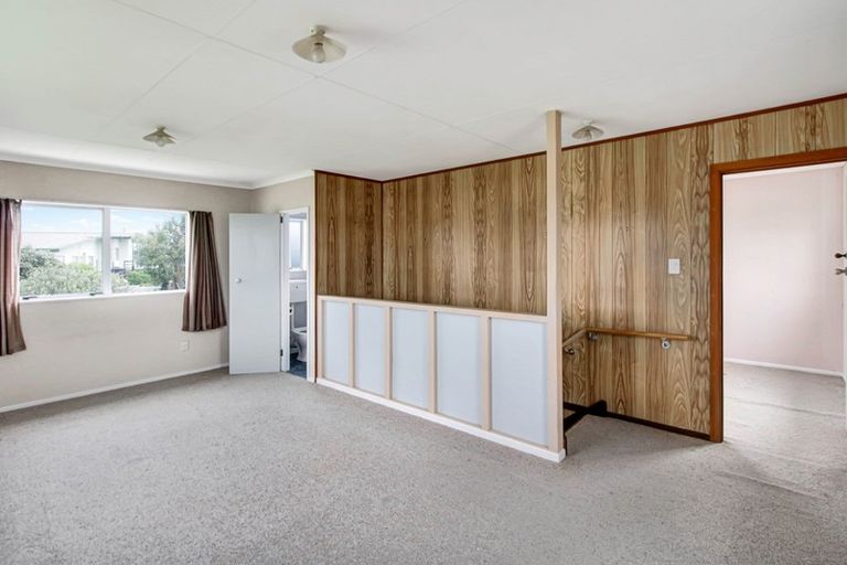 Photo of property in 8 Shortt Street, Foxton Beach, Foxton, 4815