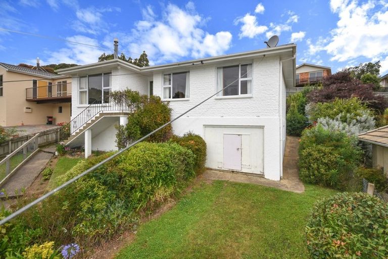 Photo of property in 452 Pine Hill Road, Pine Hill, Dunedin, 9010