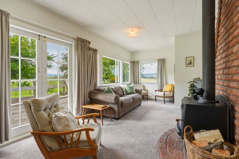 Photo of property in 369 Maungatua Road, Woodside, Outram, 9073