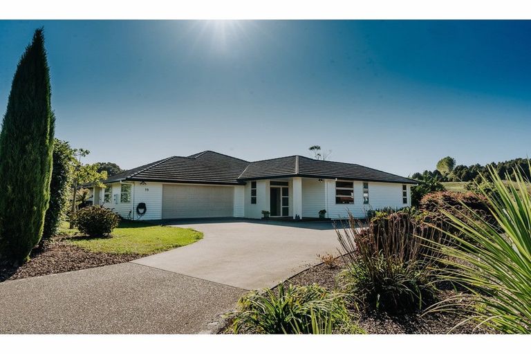 Photo of property in 19 Riverbank Drive, Kerikeri, 0230