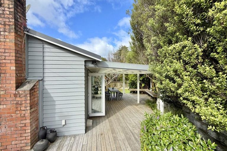 Photo of property in 107 Birkdale Road, Birkdale, Auckland, 0626