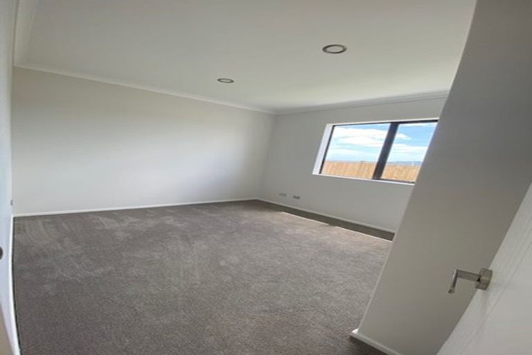 Photo of property in 66 Tir Conaill Avenue, Flat Bush, Auckland, 2019