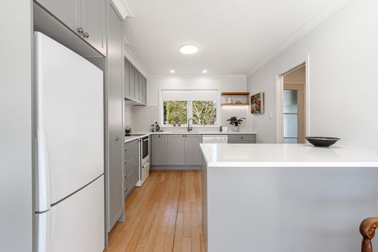 Photo of property in 17 Freyberg Street, Otumoetai, Tauranga, 3110