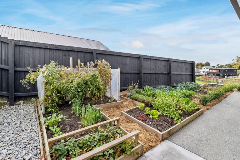 Photo of property in 28 Meadowstone Street, Gleniti, Timaru, 7910