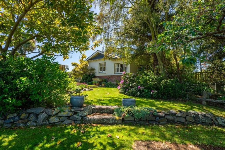 Photo of property in 17 Parsonage Road, Waimate, 7924