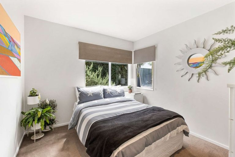 Photo of property in 2/38 Bayswater Avenue, Bayswater, Auckland, 0622