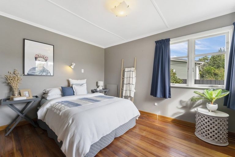 Photo of property in 29 Manuka Street, Otaki Beach, Otaki, 5512