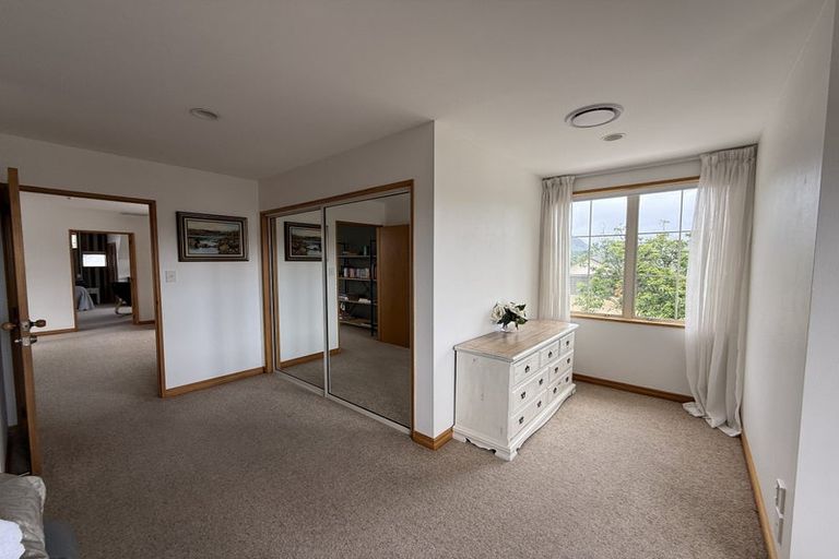 Photo of property in 5 Meadowstone Drive, Wanaka, 9305