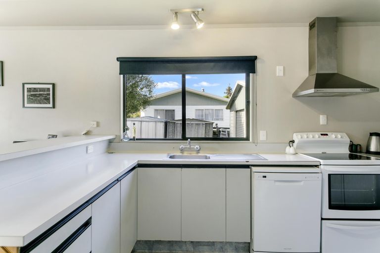 Photo of property in 23 Arthur Crescent, Hilltop, Taupo, 3330