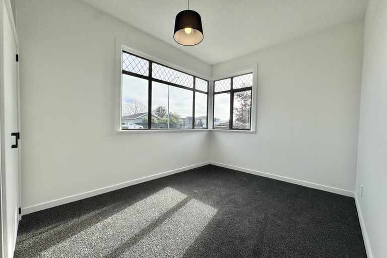 Photo of property in 106 Aldwins Road, Phillipstown, Christchurch, 8062