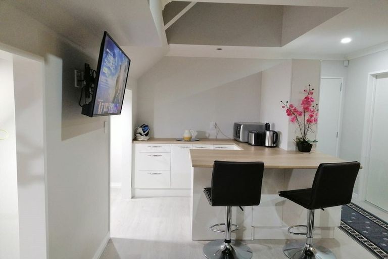 Photo of property in 76 Ferndown Avenue, Papatoetoe, Auckland, 2025