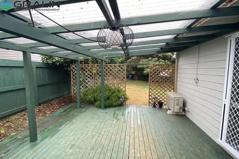 Photo of property in 9 Stanaway Street, Hillcrest, Auckland, 0627