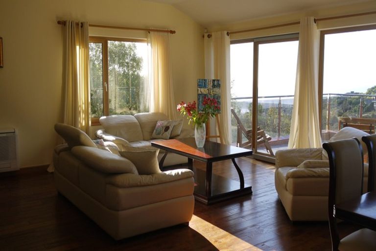 Photo of property in 7 Craigieburn Lane, Mount Pleasant, Christchurch, 8081