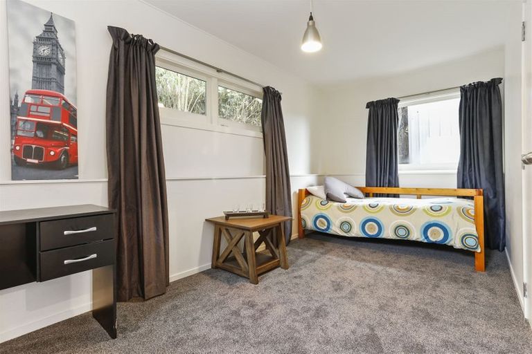 Photo of property in 1/10 Morton Avenue, Forrest Hill, Auckland, 0620