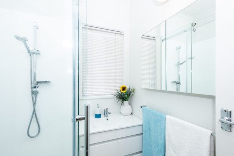 Photo of property in 22 Turenne Street, Inner Kaiti, Gisborne, 4010