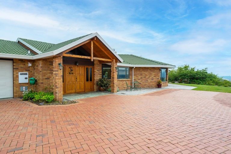 Photo of property in 46 Blue Ridge Drive, Acacia Bay, Taupo, 3385