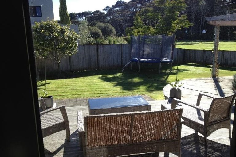 Photo of property in 8 Widdison Place, Albany, Auckland, 0632