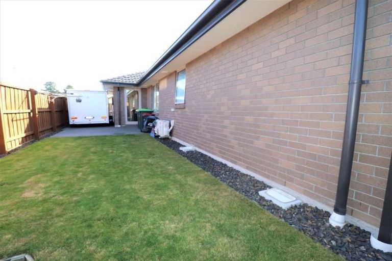 Photo of property in 35 Rossall Crescent, Rolleston, 7615