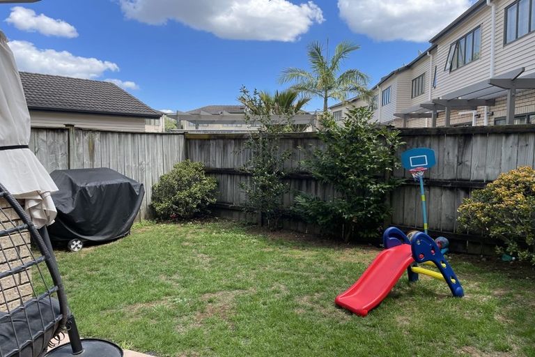 Photo of property in 3 Skip Lane, East Tamaki, Auckland, 2013