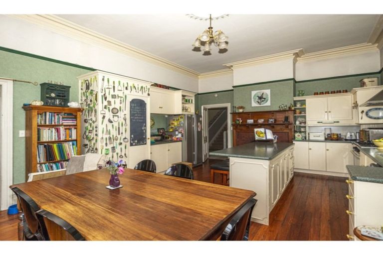 Photo of property in 100 North Street, Seaview, Timaru, 7910