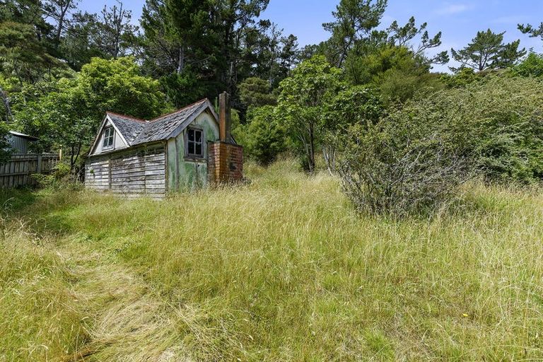 Photo of property in 36 Hine Road, Wainuiomata, Lower Hutt, 5014