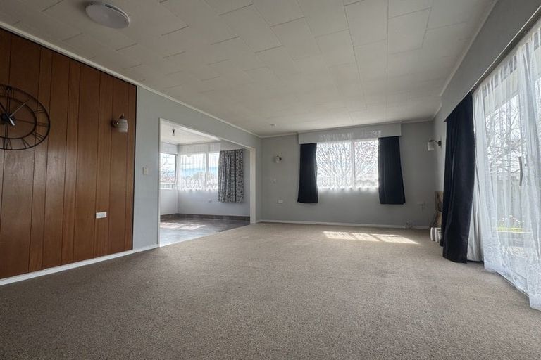 Photo of property in 64 Alexander Avenue, Onekawa, Napier, 4110