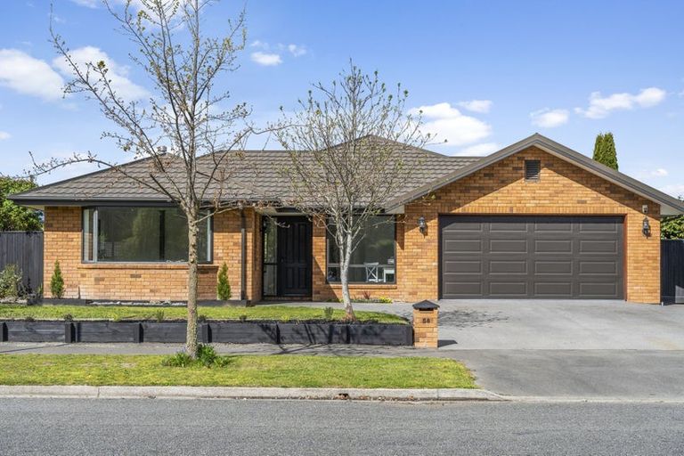Photo of property in 58 Rothesay Road, Parklands, Christchurch, 8083