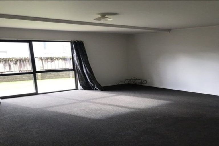 Photo of property in 16 Third Avenue, Avenues, Whangarei, 0110