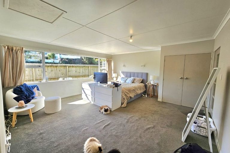 Photo of property in 235 Heta Road, Merrilands, New Plymouth, 4312