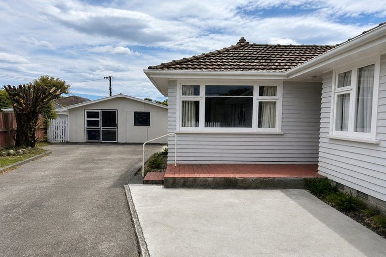 Photo of property in 86 Maidstone Road, Ilam, Christchurch, 8041