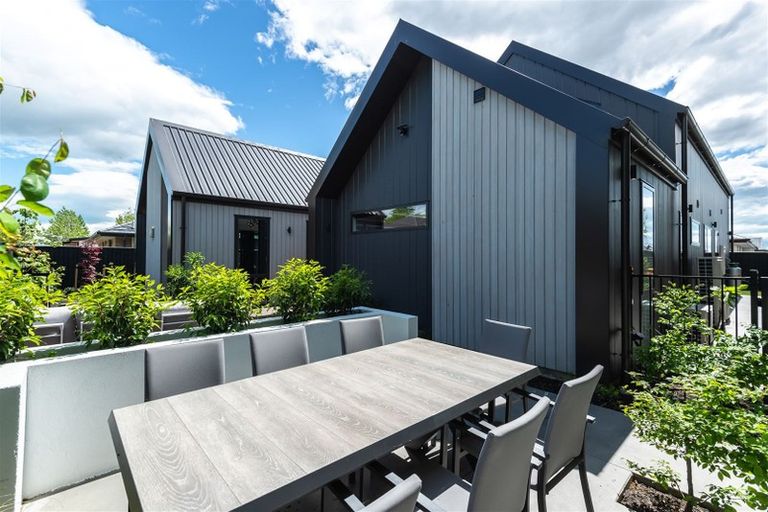 Photo of property in 4 Whitburn Avenue, Halswell, Christchurch, 8025