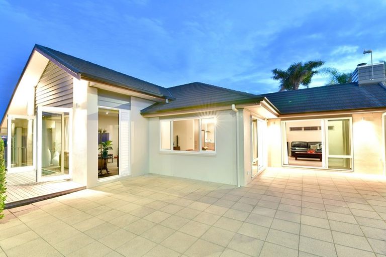 Photo of property in 65 Chesterfield Way, Orewa, 0931