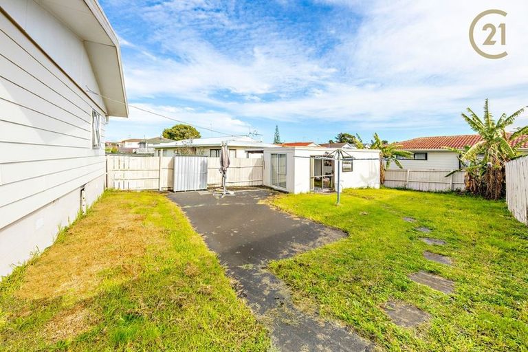Photo of property in 1/12 Dunstan Place, Otara, Auckland, 2023