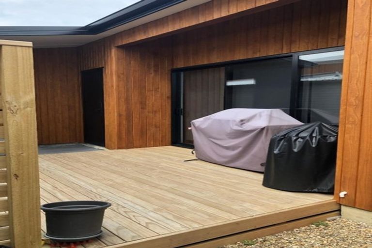 Photo of property in 15 Whakapono Avenue, Baverstock, Hamilton, 3200