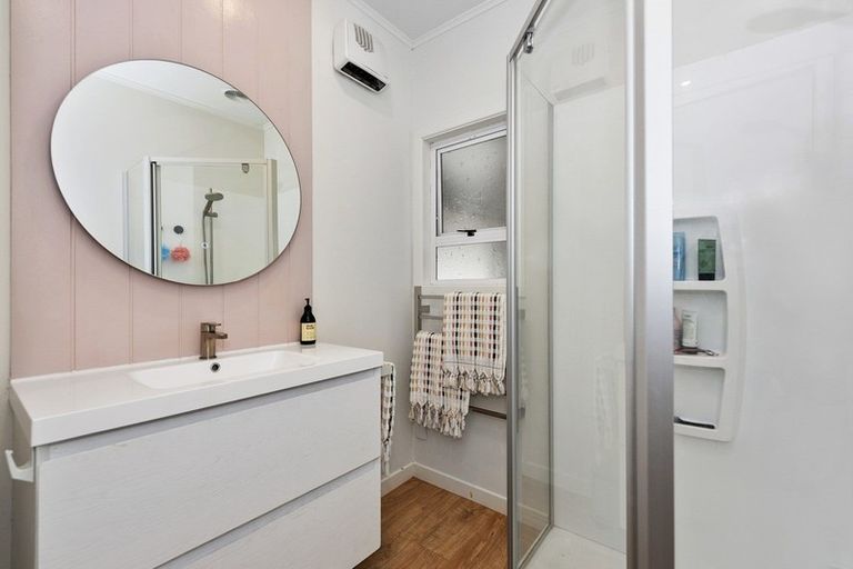 Photo of property in 3 Mahana Road, St Andrews, Hamilton, 3200