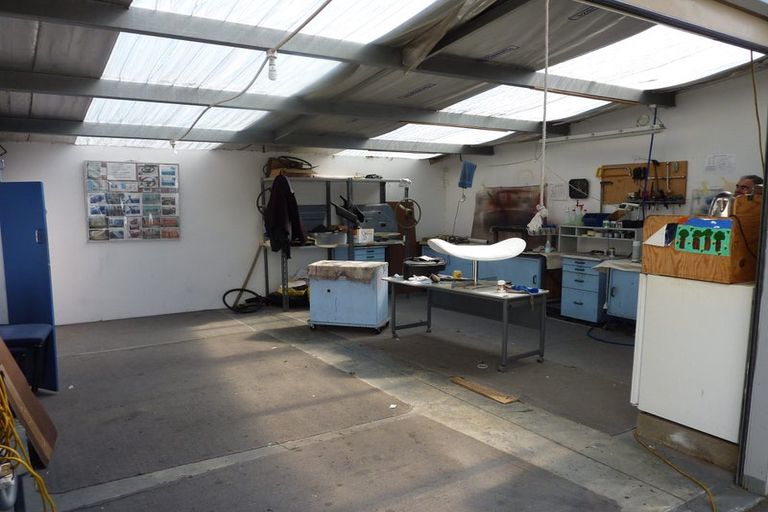 Photo of property in 89 Shakespeare Road, Bluff Hill, Napier, 4110