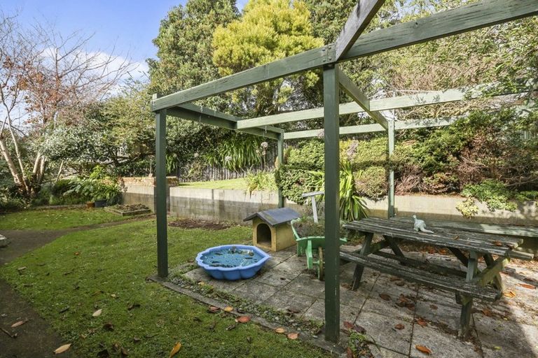 Photo of property in 1 Carlton Terrace, Westown, New Plymouth, 4310