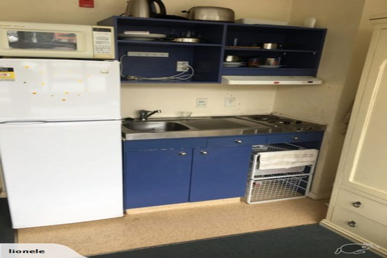 Photo of property in Quest/richard Pearse Apartment, 3/219g Willis Street, Te Aro, Wellington, 6011