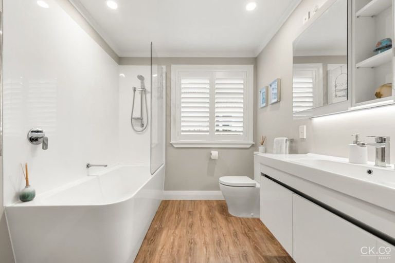 Photo of property in 39 Cudby Street, Woburn, Lower Hutt, 5011