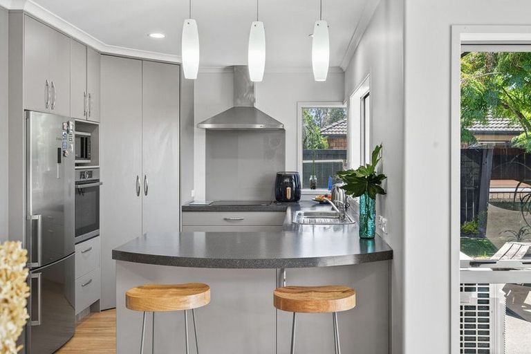 Photo of property in 3 Shaun Close, Papamoa Beach, Papamoa, 3118