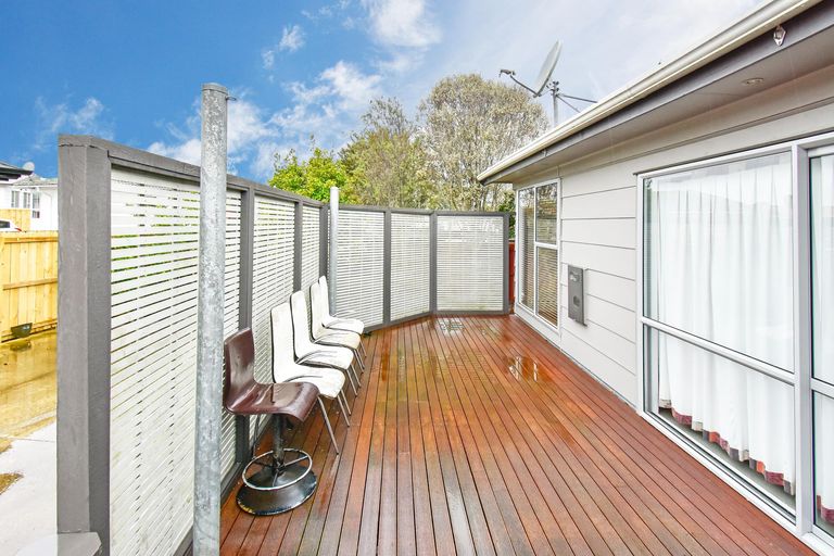 Photo of property in 158 Chichester Drive, Rosehill, Papakura, 2113